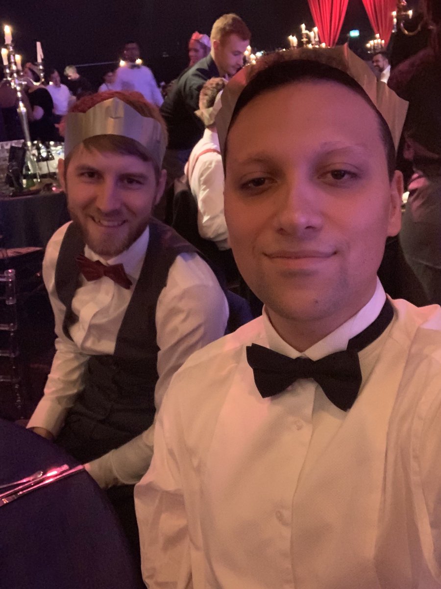NaderSleiman's tweet photo. Proving to the ladies on our team that we’re pretty enough for the screen too #hotspotsmovement #smarterchristmas https://t.co/qlUZAYNwYh