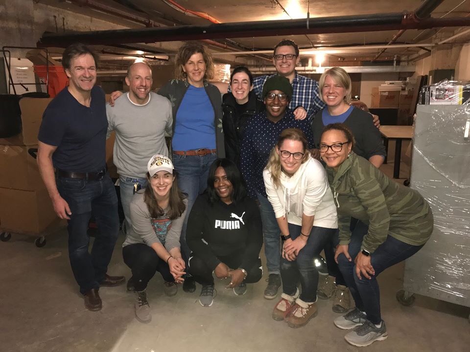 ChrisAbeleMKE's tweet photo. We volunteered this morning at Revitalize Milwaukee (@rtmilwaukee) to help them prepare to move into the new year. 2020 marks their 20th year and they are positioned to serve more homeowners who help keep neighborhoods strong! Thank you for having us! #BlockBuildMKE ๐ช๐พ๐ก https://t.co/9sBskPSBMz
