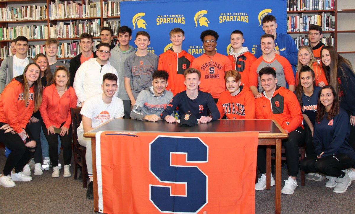 MECSDSpartans's tweet photo. Congratulations to Jack Coleman on signing his NLI to play soccer and attend @SyracuseU! We're excited to watch Jack at the next level! @MESoccer2017 @CuseMSOC @Cuse @MESpartan300 #SpartanPride https://t.co/0YDB6P0YlK