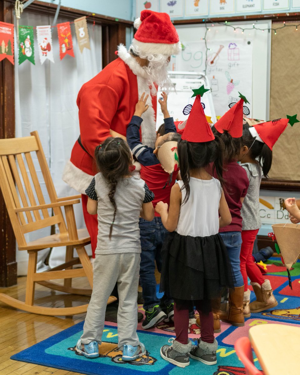 sproutingleader's tweet photo. Thank you @GSTravelz for being our Santa today! https://t.co/gIBzm2yqEO