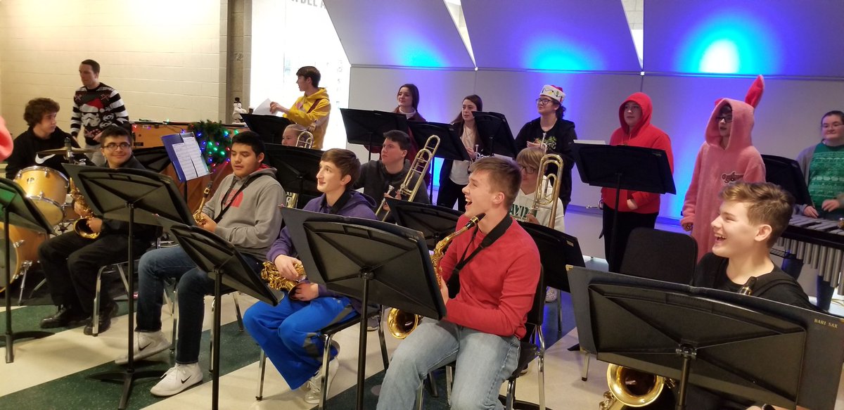 Thank you to Mr. Layden, Karlee Nelson and the jazz band for "Jazzin' the Halls" today with festive music!
