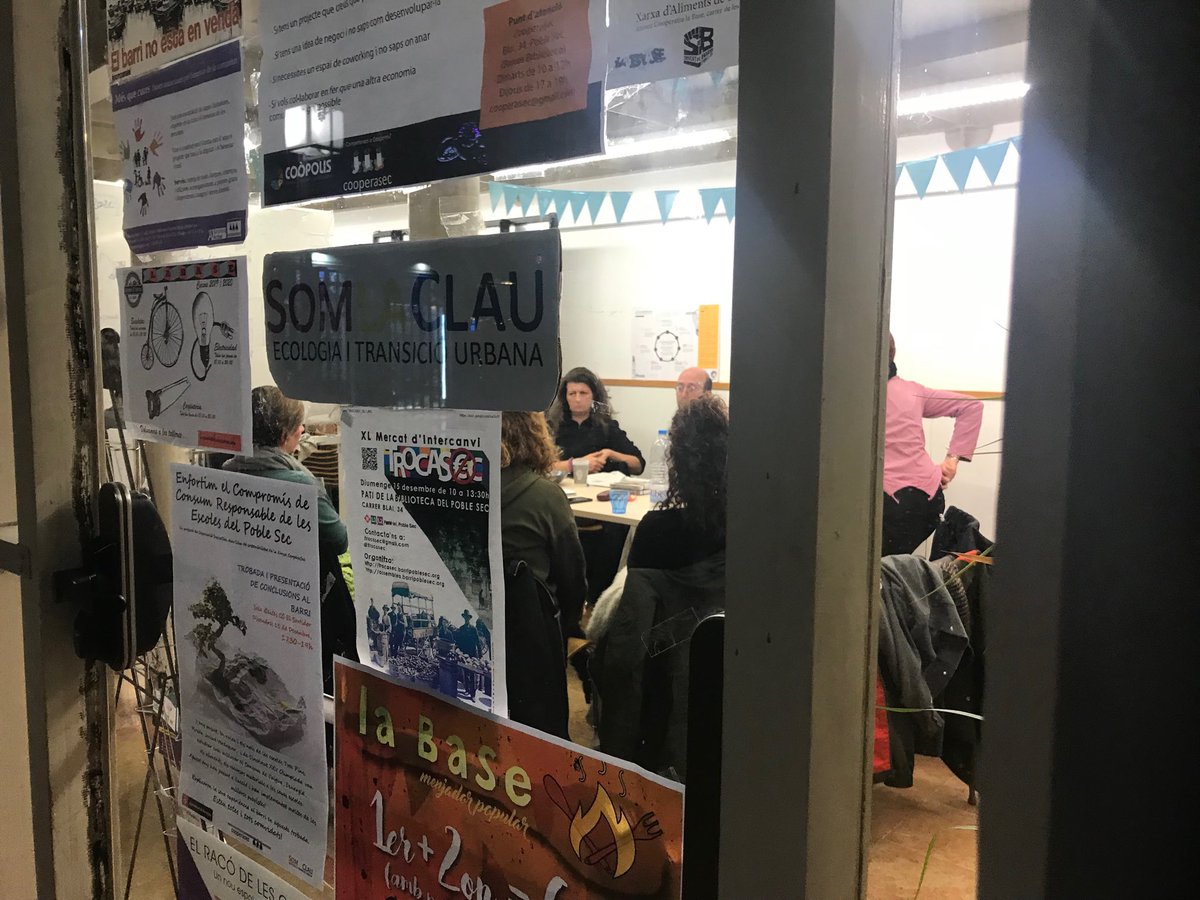 CooperaSec's tweet photo. Abans no acabi l’any, última reunió estratègica i de cures per visualitzar futurs possibles. #mesquecures #somlaclau ⁦@TRANSDUCTORES⁩ ⁦⁦@coopolis_bcn⁩ ⁦@XES_cat⁩ ⁦@AltresEconomies⁩ https://t.co/4V9OElguri
