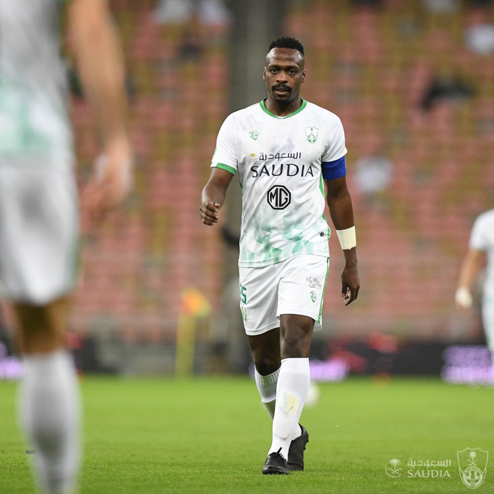 omaralsomah tweet picture