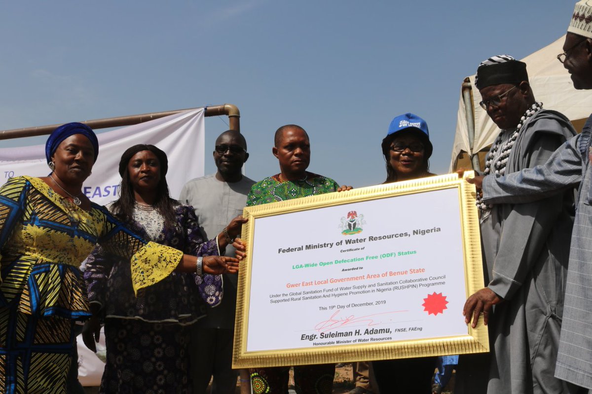 UnitedPurposeNG's tweet photo. Presentation of the Open Defecation Free Certificate to Gwer East. 

#CleanNigeria #CleanBenue #OpenDefecationFree #LeaveNoOneBehind https://t.co/E7P47C5PnW