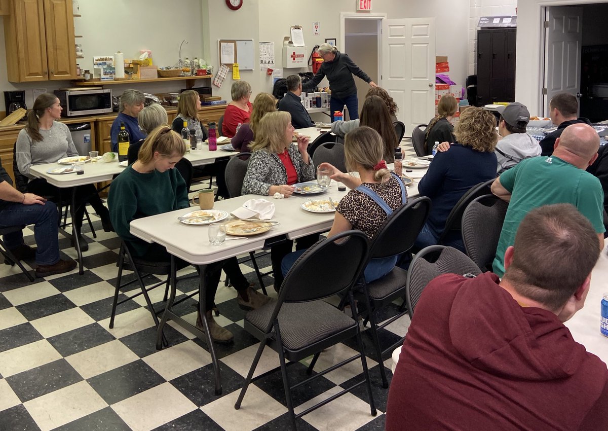 Putting on a spread with roast beef dinner and all the fixings for the wonderful staff <a href="/CentralSpaPool/">Central Spa & Pool</a> 

Thanks for a great year!