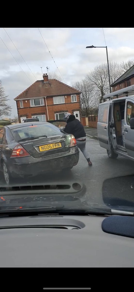 Wanted - Thieves caught in action by a MOP, who’s challenged them and had their vehicle windscreen smashed. Let’s find them now