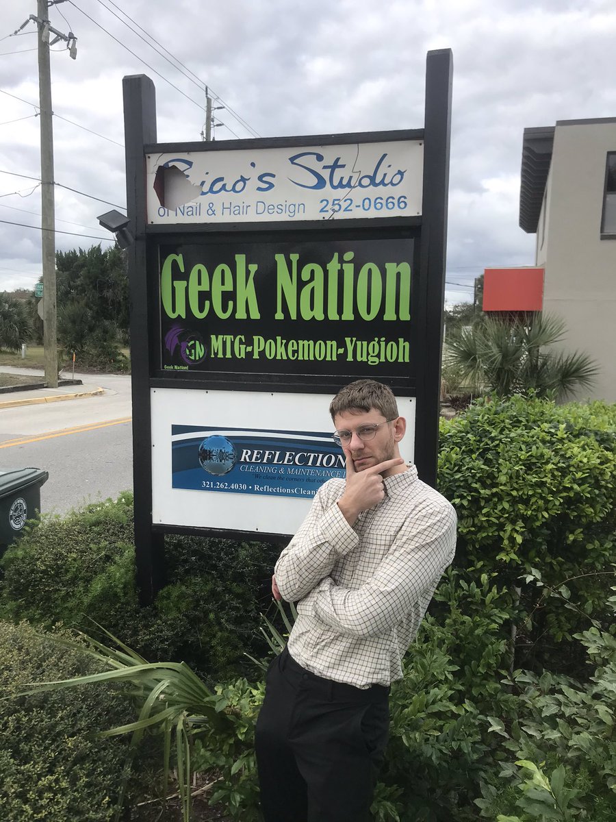 markledgerwood's tweet photo. @dilfosaur texting you from Daytona https://t.co/uW028Td5I8