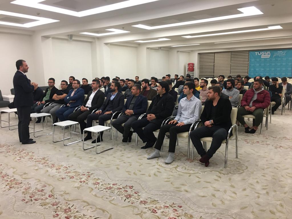 🏢Şehristanî yurdumuzda bu hafta düzenlenen Tecrübe Paylaşımı söyleşimizde Eğitimci / Radyo ve Tv Programcısı Lokman YILDIZ (@lokmanhoca) konuğumuz oldu.

Medya Diyeti konulu konferansı gençlere ilham veren Lokman YILDIZ Hocamıza çok teşekkür ederiz.