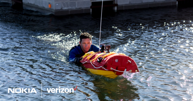 michaelshoward's tweet photo. The best technology matters when lives are on the line. We joined @nokianetworks to showcase tech and how it helps with response and recovery at #OCR2019. @vzpublicsector #IamVZ https://t.co/WfoBTHIJh6 https://t.co/lFL2xpqm4u