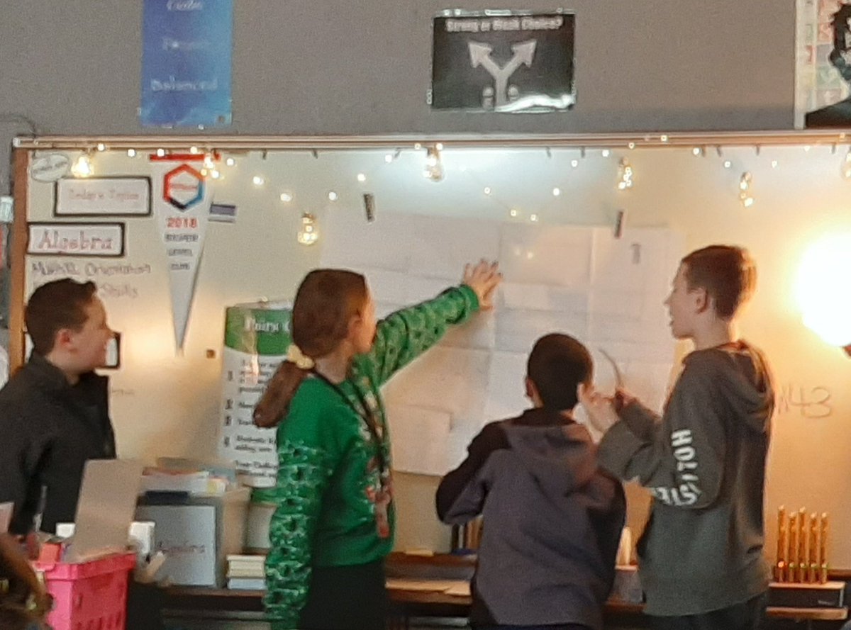 AUzzell's tweet photo. Provided a humorous counterexample of my expectations, now ss are checking their scaling. No one wants to hear, "What is it?" @PhelpsCenter @CentralBulldog #Springfieldscholars https://t.co/FGDeOvymKL