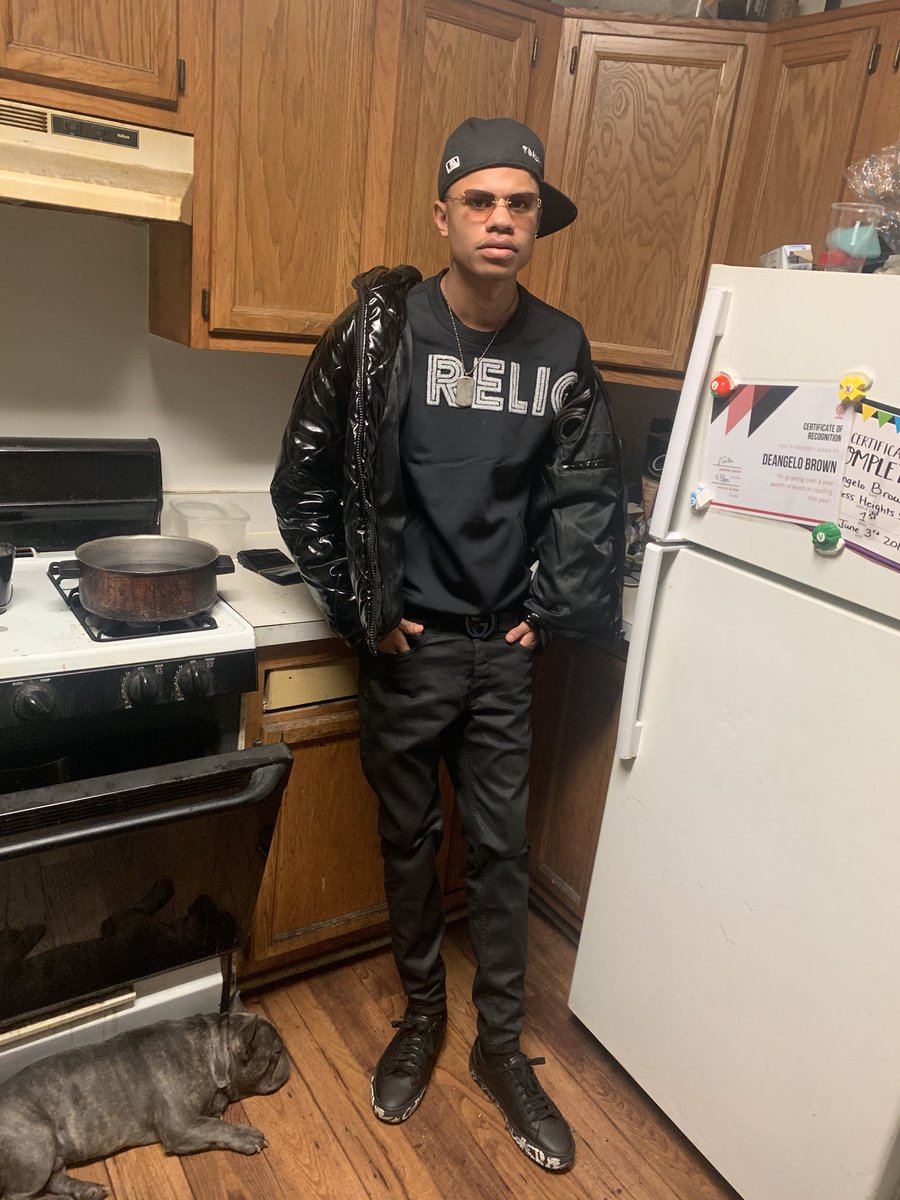 Liltoada's tweet photo. He ain’t me,you can keep the comparisons ❌💰🖤 #Glockboy https://t.co/nuvZQkIFba