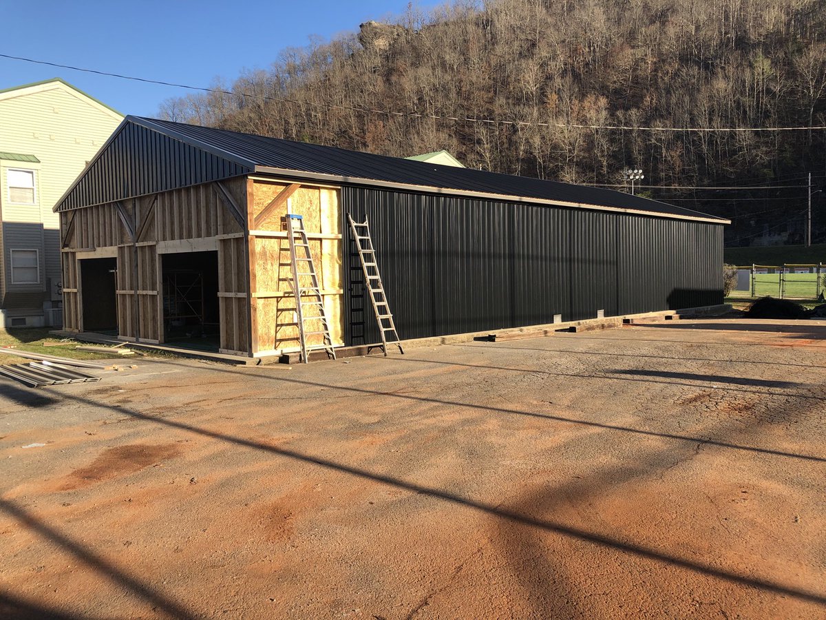 Hamilton03Casey's tweet photo. UPDATE on #BEARCAVE🐻🔥🔥#BEARBOMBS https://t.co/oUzZWuDpds