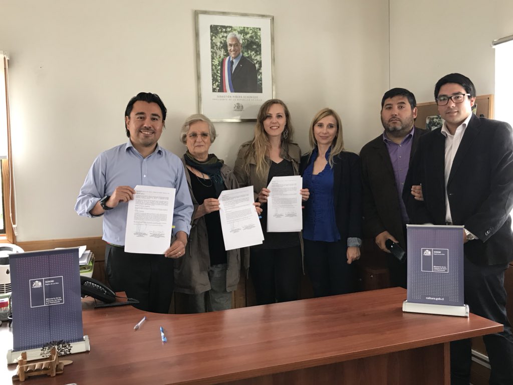 culturaslosrios's tweet photo. Inauguración del Teatro Galia de Lanco, una nueva versión de la Ruta de Neruda en Futrono y programación de artistas regionales en la Red de Espacios Culturales son los 3 proyectos que financiará Seremi @culturaslosrios a través de Depto. @ciudadaniacl #Valdiviacl #ElRanco https://t.co/94rFBo1yrC