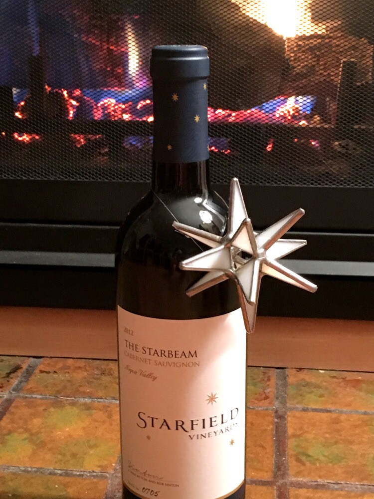 A cozy fire and some wine make a perfect evening! 

#starfieldvineyards #thirstythursday #winelover #cozy #winetime #winehour #fireplace #winelife #cabernet #starbeam #winehour #wineproducer #winetaste #placerville
