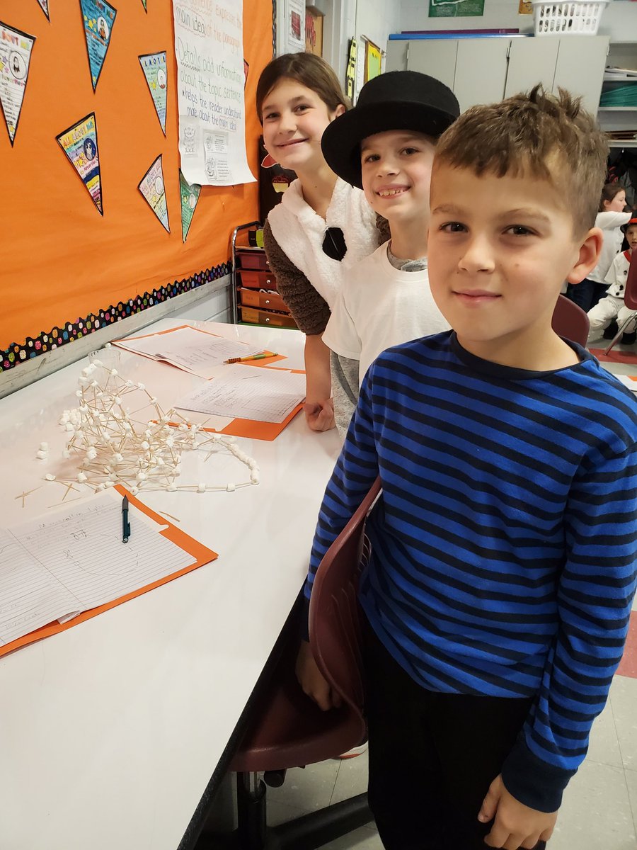 JLawrence_4th's tweet photo. Who can build the largest igloo for their snowman? @MRSroadrunners
#hazletproud #stemchallenge #4thgrade #snowmanday #futureengineers #marshmallows #toothpicks #timeconstraint #20minutes https://t.co/JdkMYH3Eob