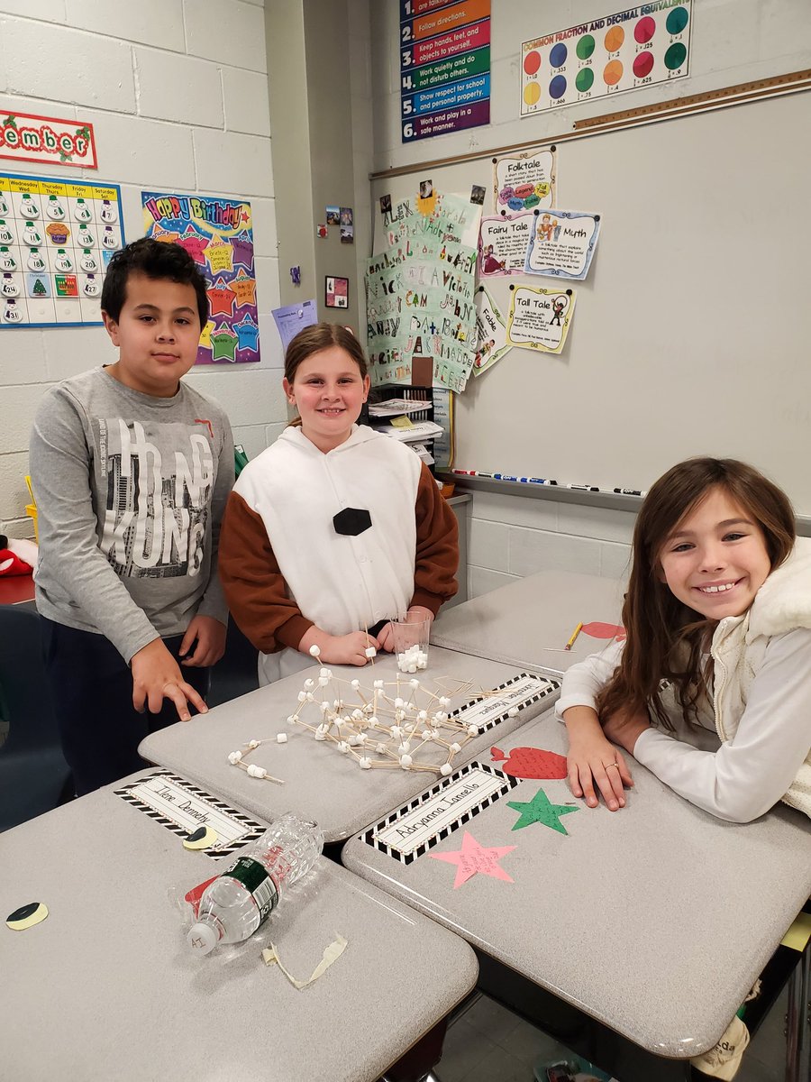 JLawrence_4th's tweet photo. Who can build the largest igloo for their snowman? @MRSroadrunners
#hazletproud #stemchallenge #4thgrade #snowmanday #futureengineers #marshmallows #toothpicks #timeconstraint #20minutes https://t.co/JdkMYH3Eob