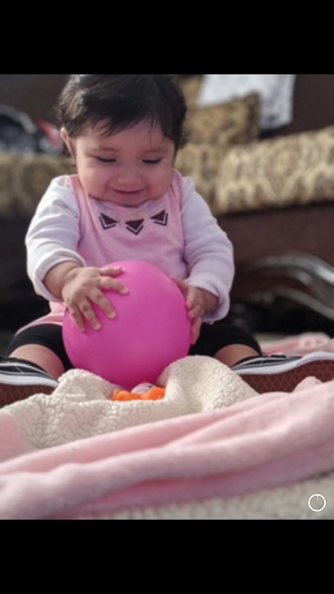 rubiannna's tweet image. Happy 11 months to my gem, my reason to keep going to my one and only love , mama loves you and will always be there for you no matter what life throws our way!! #stopgrowing 💕😭🙏🏽🎂