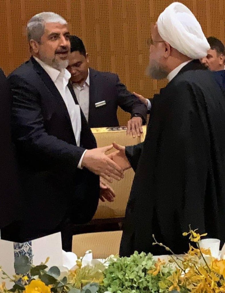 a_albander's tweet image. ليست قمة إسلامية، بل إجتماع بين نظام الملالي وجماعة الإخوان في ماليزيا لحياكة مؤامرة خبيثة.
#قمة_الضرار