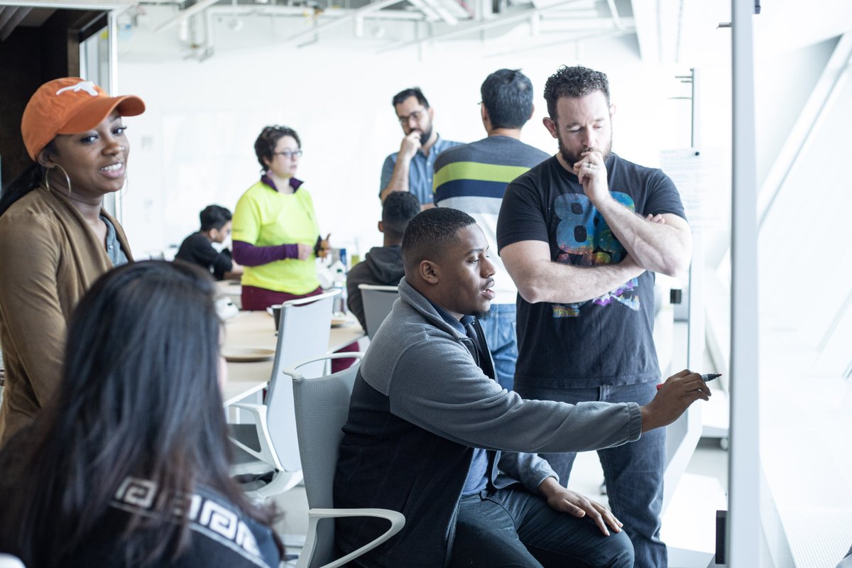 joinpursuit's tweet image. Our Fellows put their coding skills to the test, sprint designing projects addressing real-world needs at Pursuit Hackathon.

The event @TataInnovation provides our Fellows with experience in product development, teamwork, project management, and presenting.

#ownyourpursuit