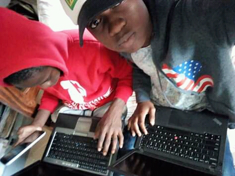 MayayaPascal's tweet image. You have to make money don't allow money to make you

By Mr.takeoff