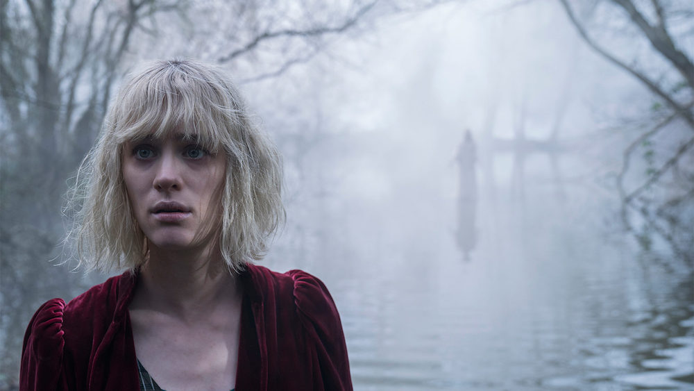 BlackBookMedia_'s tweet photo. American Horror: 'The Lodge' &amp; 'The Turning' Will be Terrifying Us in the New Year #TheTurning #TheLodge #RileyKeough #horror @tmackenziedavis @RileyKeough @FavoriteHorror @HorrorMovieCast @HorrorMovies @WeRIntoSurvival 
https://t.co/qZro9nZMhS https://t.co/7yzIdbGhyD