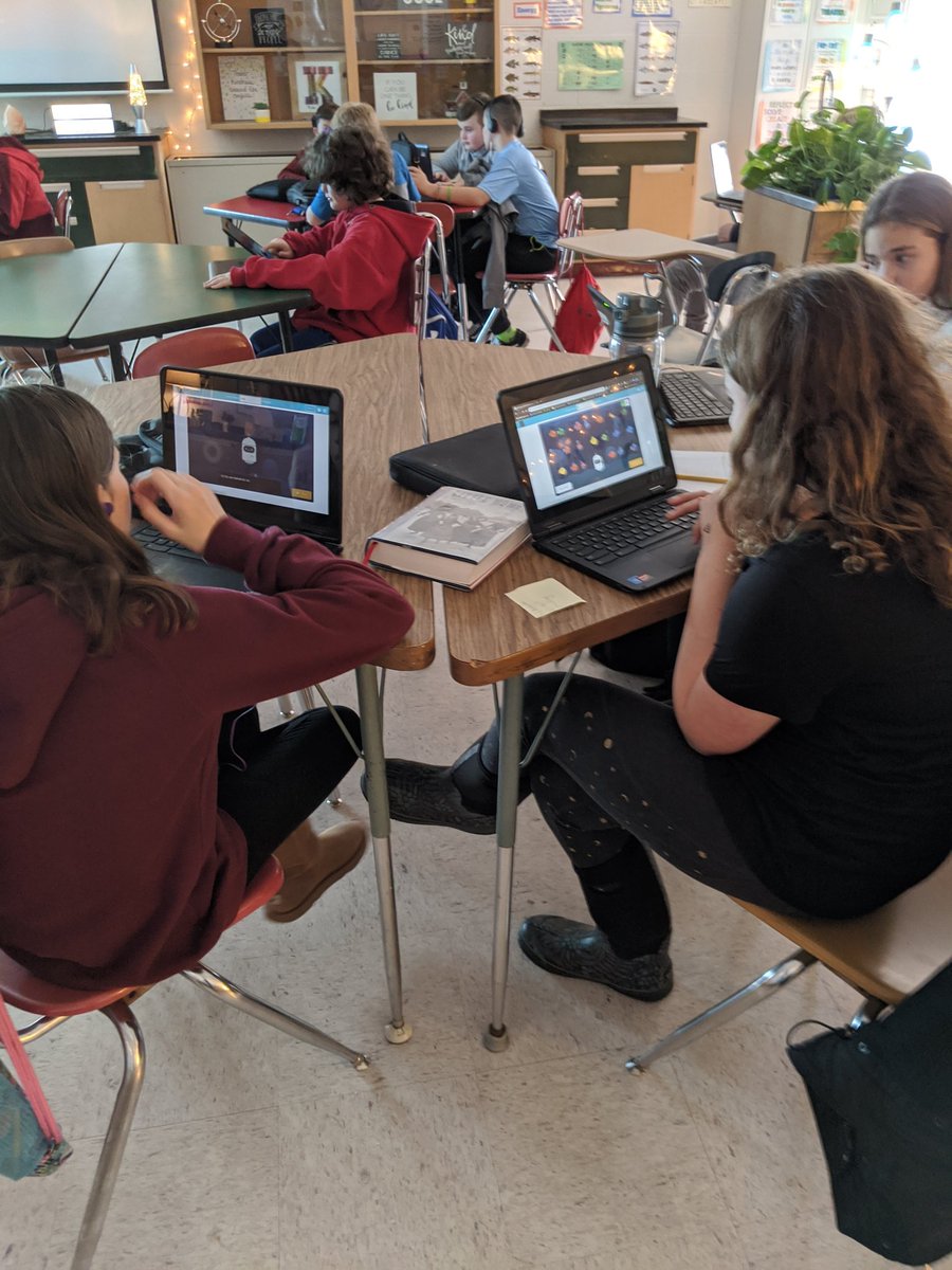 DumontTech's tweet image. #DanceParty #AIforOceans #CodeALaMode #HourofCode2019 @codeorg @nmspride #WeAreNoble #STEAM