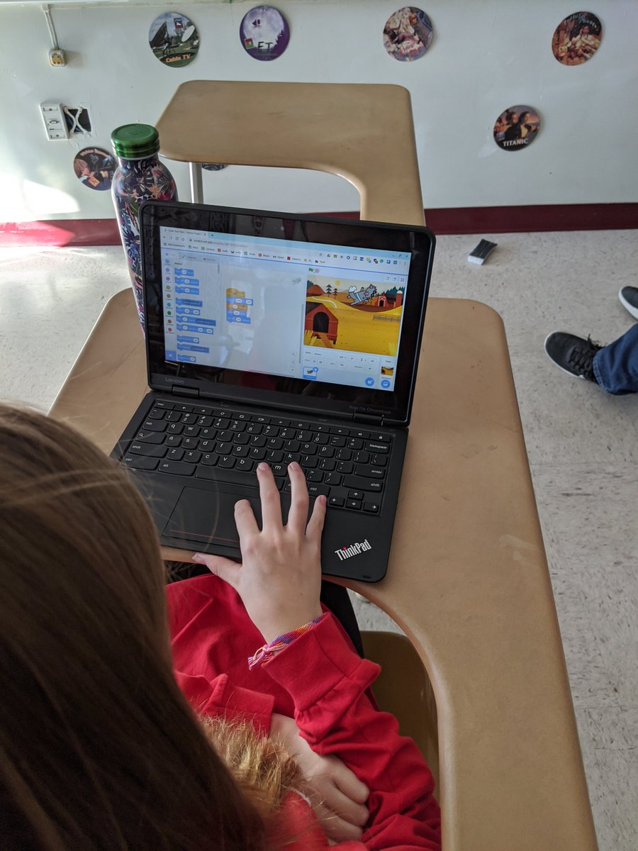 DumontTech's tweet image. @scratch #ImagineAWorld #CodeAHero @CSforAll #CodeALaMode #HourofCode2019 @nmspride #WeAreNoble #STEAM