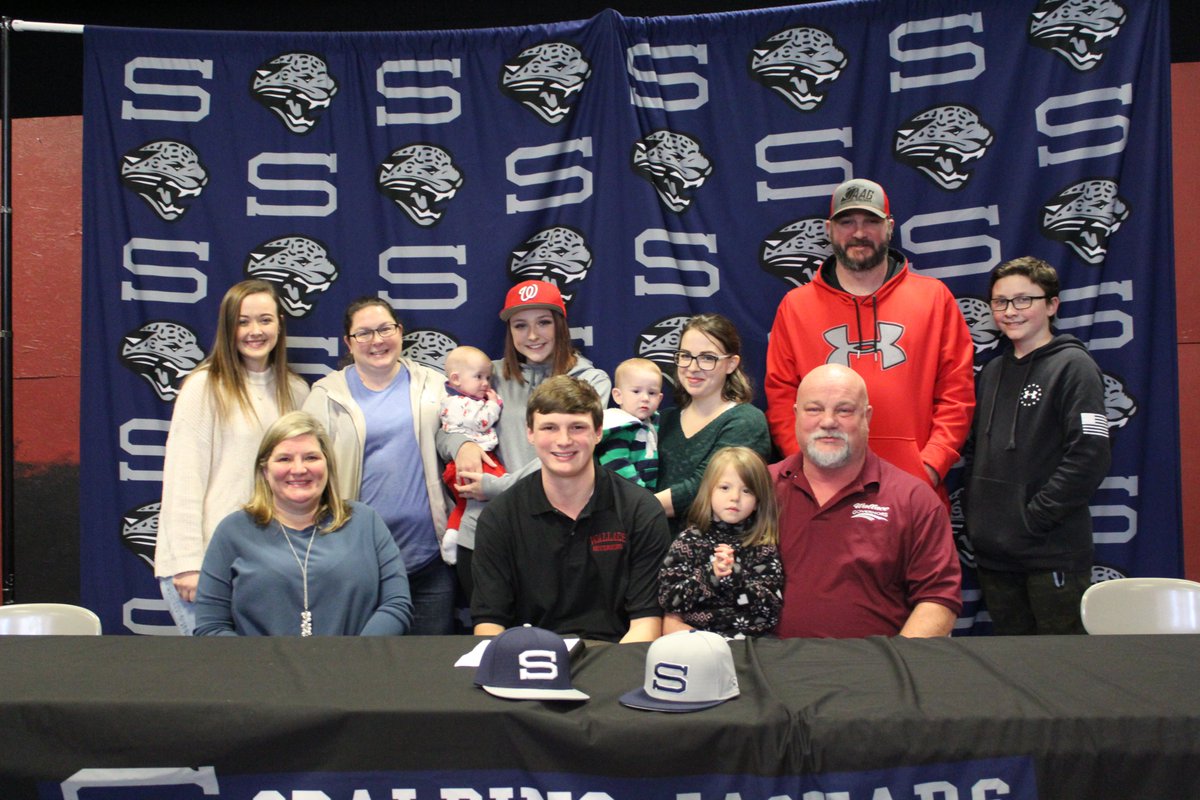 GriffinSpalding's tweet photo. Congratulations to @SpaldingHigh baseball student athlete Ben Steward who signed a letter of intent to attend Wallace-Dothan Community College! ๐ @govbaseball #JagsOnTop #SHSSigningDay https://t.co/MupUkSgr80