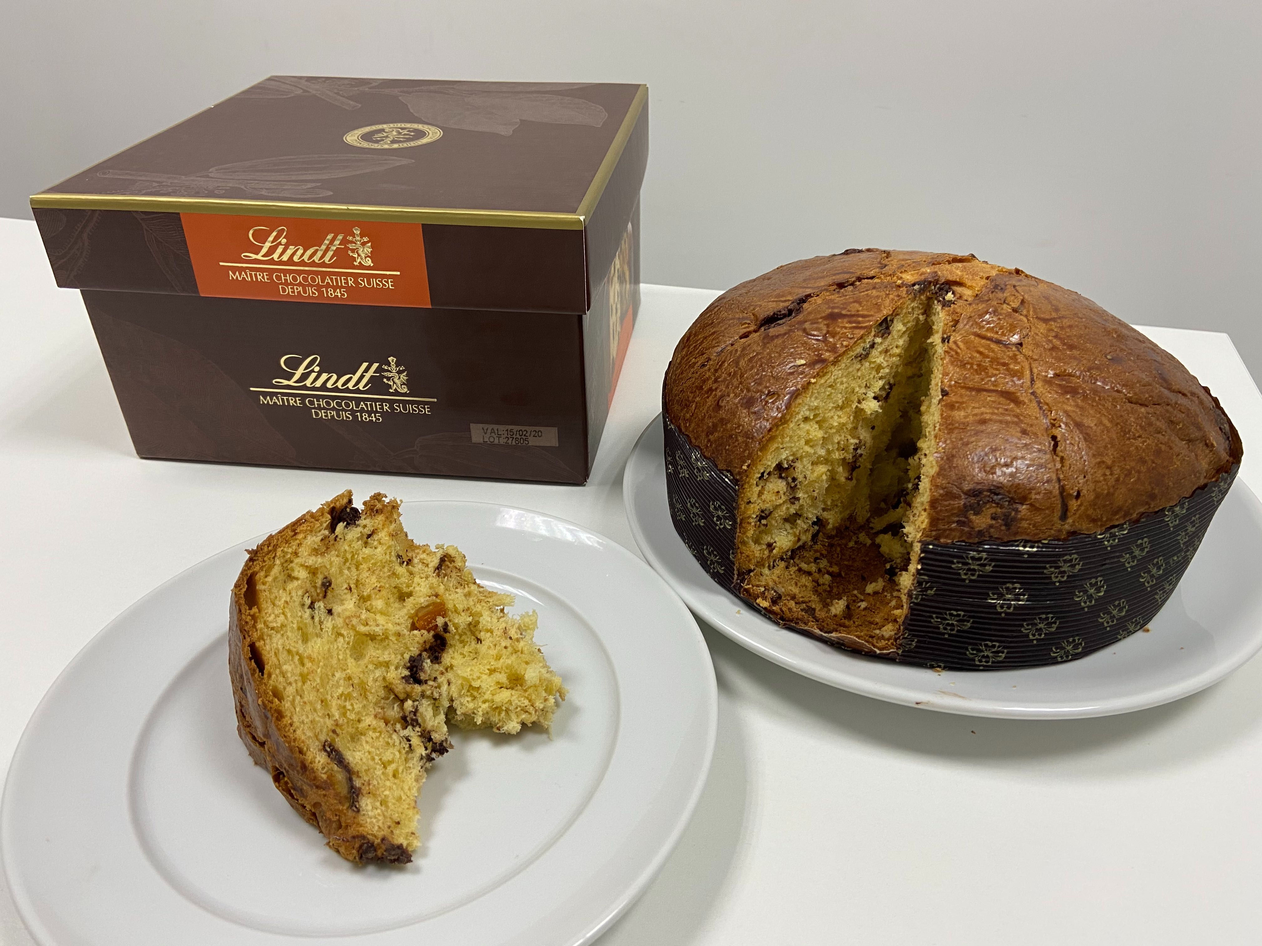 Panettone Lindt Laranja Siciliana e Chocolate Amargo