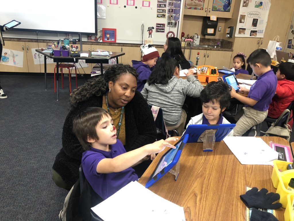 Alisa Trakulboon tweet media