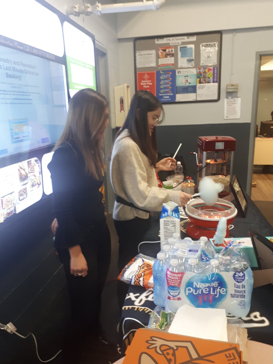UofTELP's tweet photo. Sharing a few photos of #UofTELP students volunteering in the community! Recent activities included gift wrapping to raise money for Epilepsy Toronto, and various assistance for the Wexford Raiders charity hockey game. https://t.co/j8l91z0OoQ