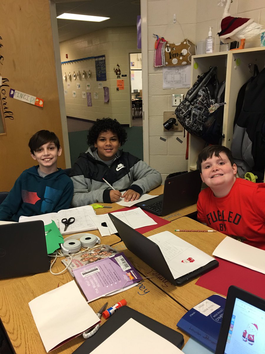 catnorman00's tweet photo. Holidays around the world - researching the many symbols and creating pop-up cards for family members! So creative and fun! Great idea Mary &amp; Kynlon 💡@WHESIBPYP, @Treadaway_WHES, #groWHere https://t.co/b9gWCVwytw