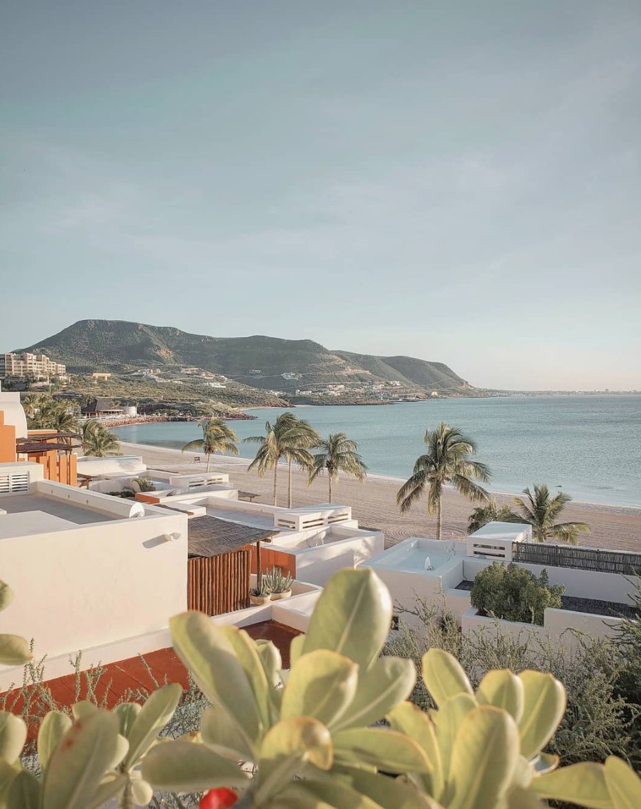PureLaPaz's tweet photo. As if this #view wasn’t enough, @ResortCostaBaja’s amenities will have you SOLD, including the prime #SeaofCortez view, luxurious spa and so much more. Book a stay for the new year: https://t.co/97ZLTpQYOv 🌴 // p: https://t.co/5zqqGKM3hg https://t.co/07gELUXLLV