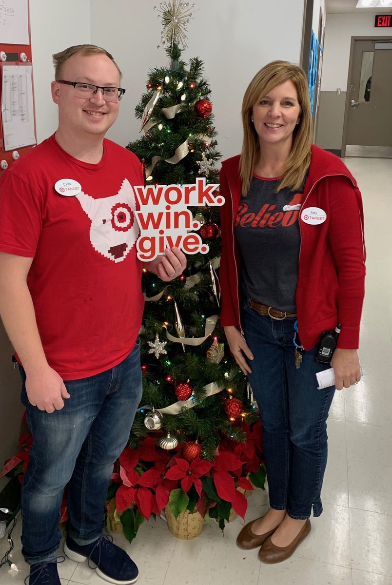 Congratulations to Caleb our #workwingive winner!  He was super pumped.  #thankful <a href="/LeahDevlin11/">Leah Devlin</a> <a href="/julian_michele/">Michele Lynn Julian</a>