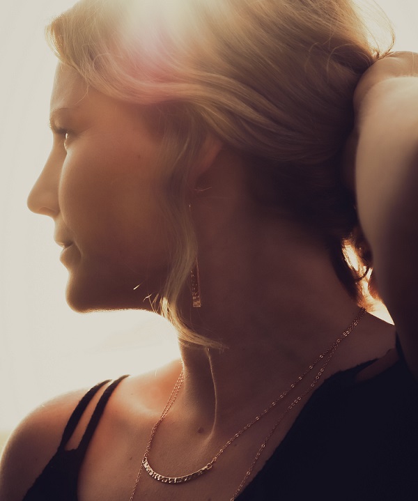 W A R M T H 🌝✨
let go of what was, and have faith in what will be
.
getglee.com
#shineon #tistheseason #ThursdayMotivation #jewelry #getglee #warmth #rosegold #ChristmasCountdown