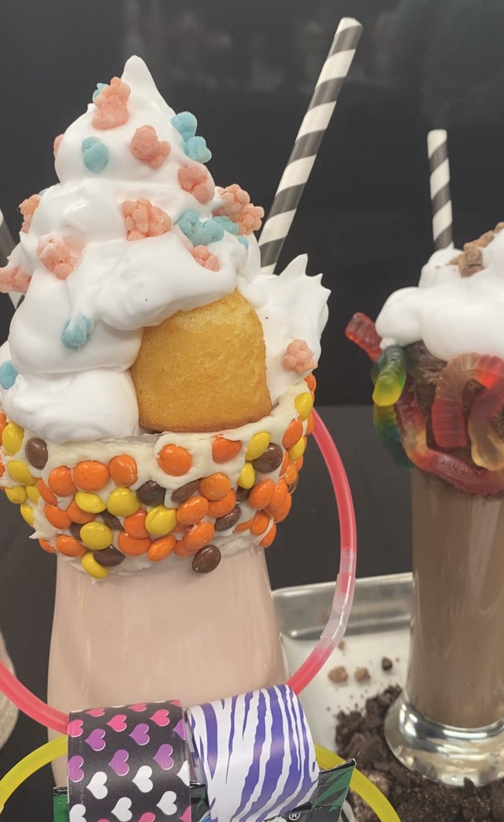 NatalieTysdal's tweet photo. Yep, thatโs thats a milkshake! @punchbowlsocial #dontcountcalories #milkshake #icecream @channel2kwgn https://t.co/rOY7NB30oY