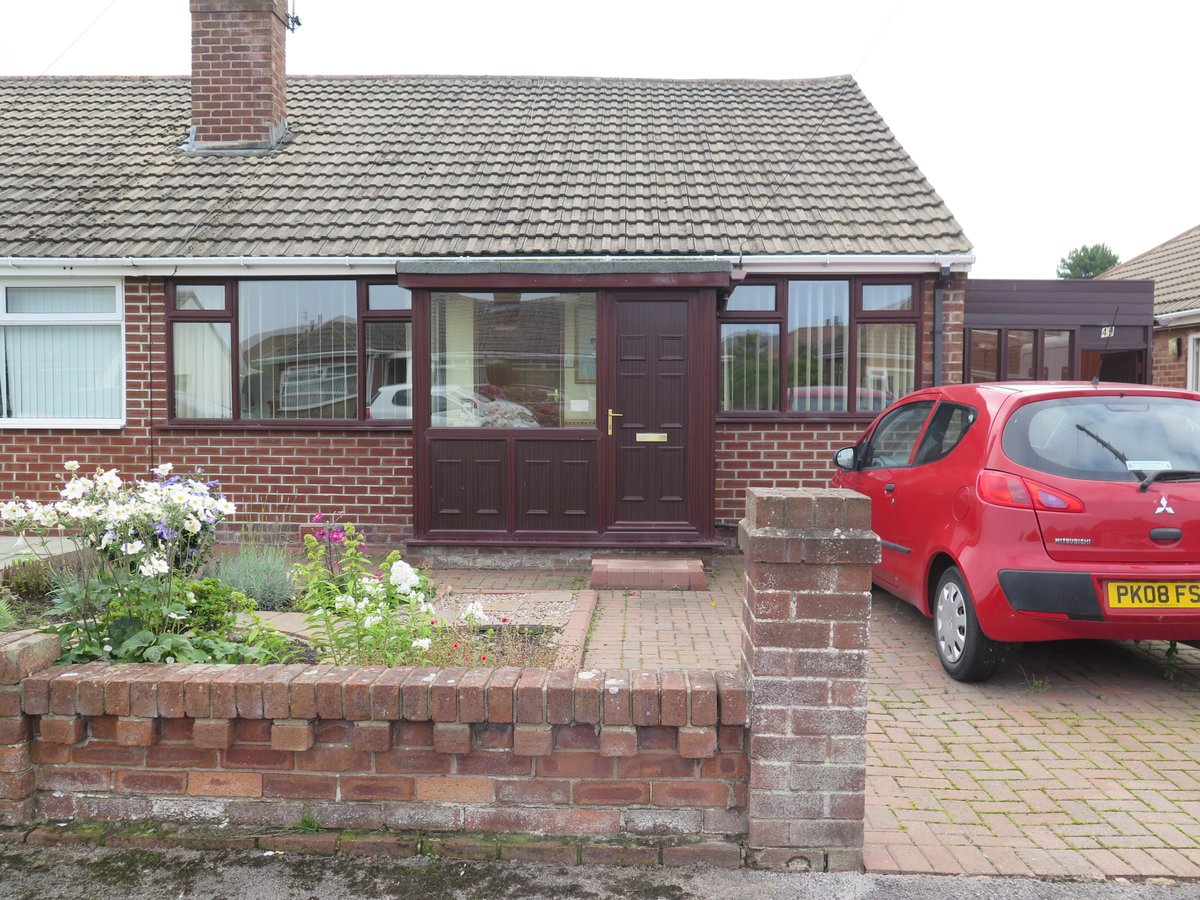 TargetNorthWest's tweet photo. SOLD - more properties wanted in Knott End on Sea. https://t.co/bQdq42Xh5p