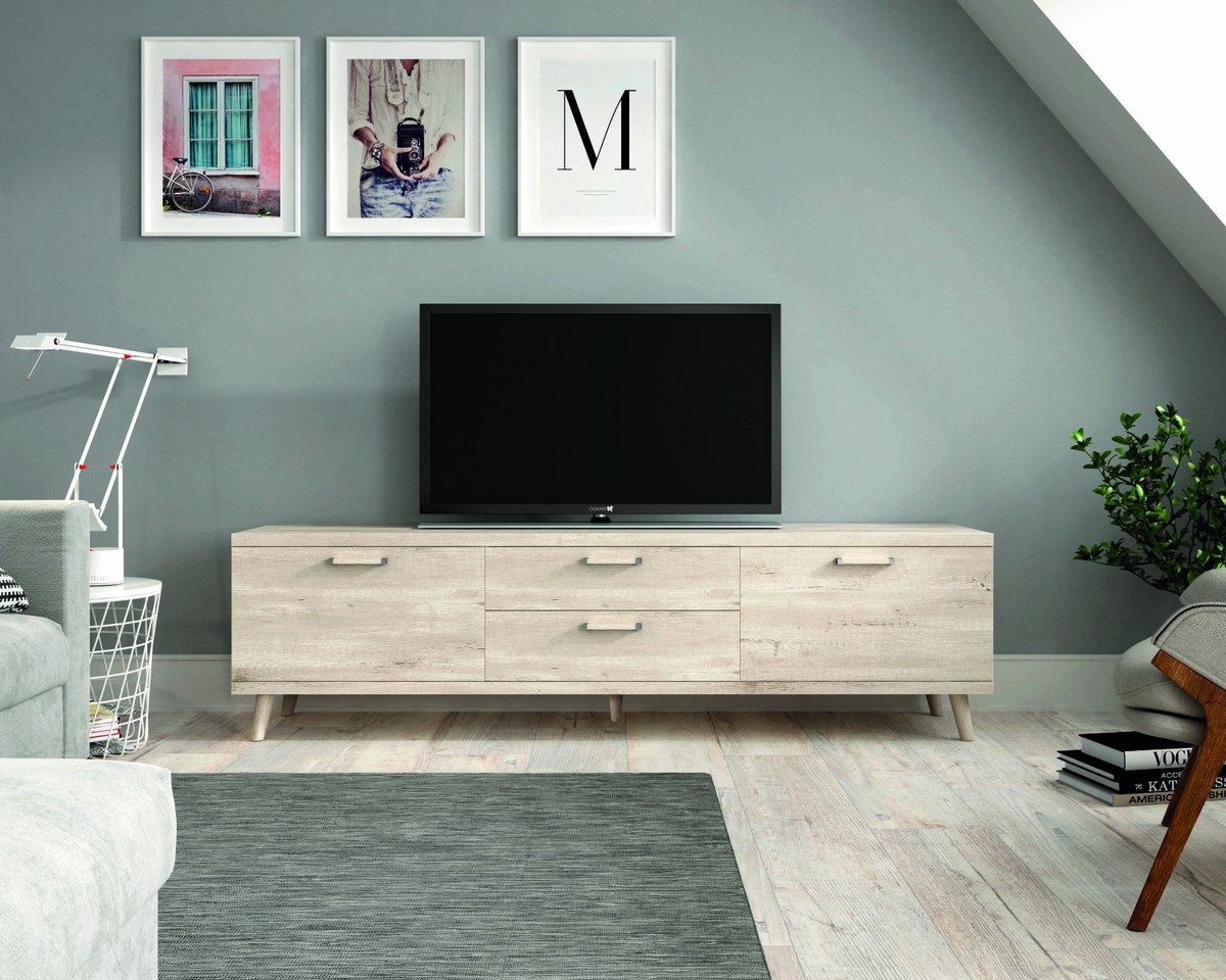 RamisMuebles's tweet photo. Los muebles auxiliares de Ramis que además de aguantar tu televisión, tienen la funcionalidad de almacenar las pequeñas cosas diarias, con espacios abiertos para lo más decorativo y cerrados para ocultar detalles como cables, etc.  #tucasaramis👉https://t.co/dfin57FVUG https://t.co/1Gd4QDvOWs
