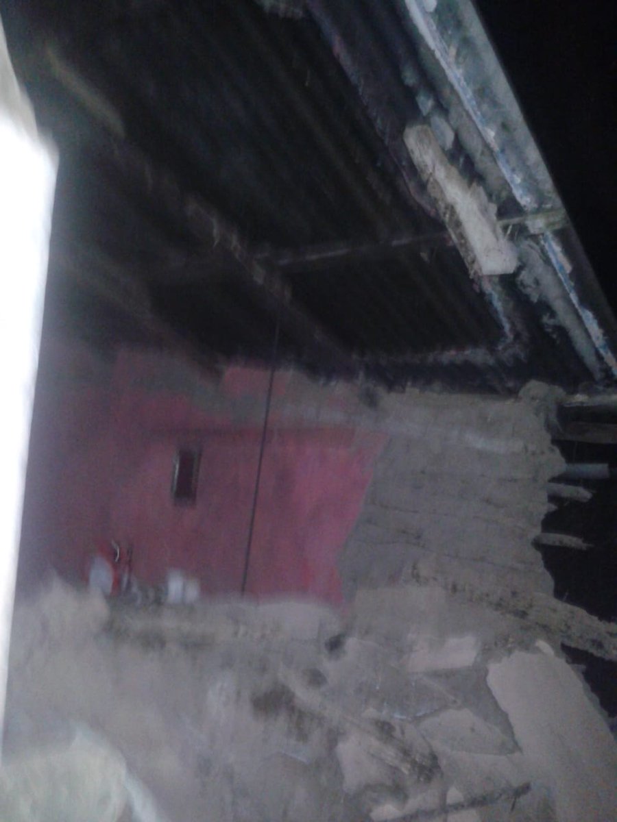 Mtho_Gumede's tweet photo. Hi my name is Mthokozisi from Durban INanda,im homeless since last week friday due to heavy rains,the wall fell on top of me likely i survived,me nd my 5 brothers here's my number 0670223465 i will accept any help thanks. https://t.co/Htb766mV93