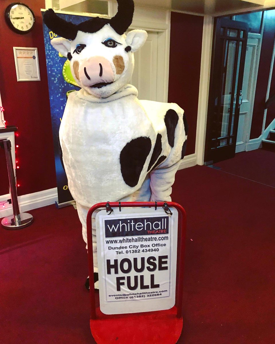 DMS1928's tweet photo. Well, the cow’s out of the bag (of beans), TONIGHT’S SHOW WAS SOLD OUT 😱

Tomorrow is the final night of Jack and the Beanstalk, so get yourself down to the Whitehall Theatre for the biggest finale yet! 🥳

*swipe for sassy Patty😉* https://t.co/x7mMWg0QxZ