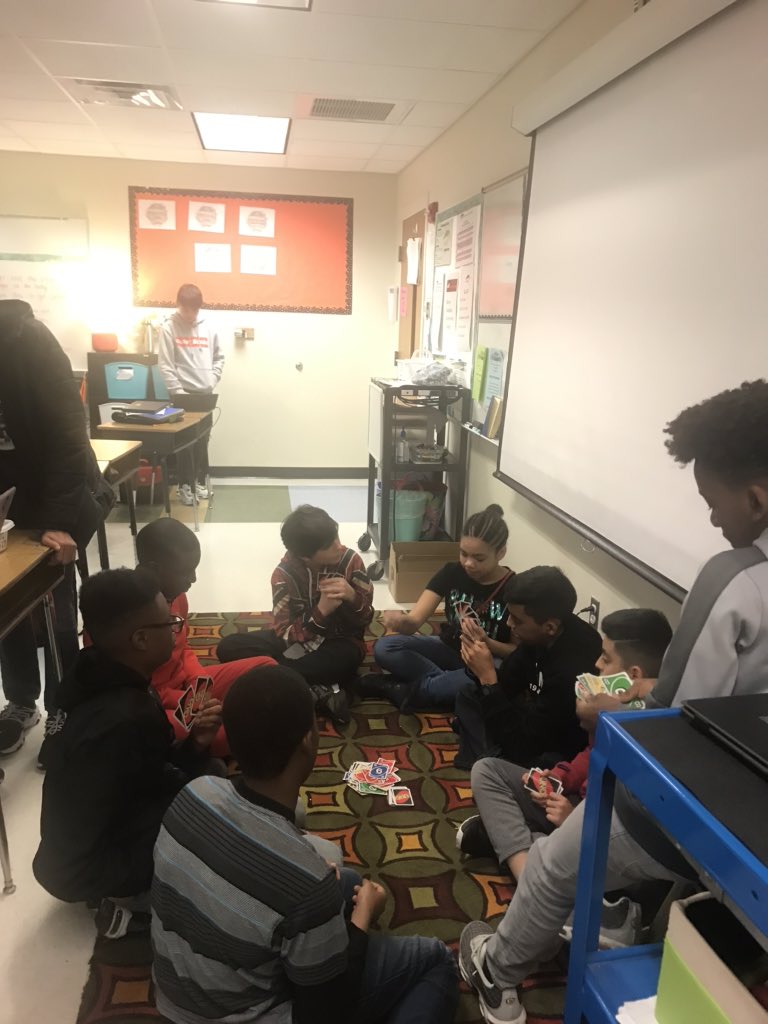 ByersPEclass's tweet photo. Stress relief and fellowship today—no technology needed! Today’s lesson was about unplugging and taking time to just mentally relax. #Family #Uno #7ODD https://t.co/K3QPC5MS23