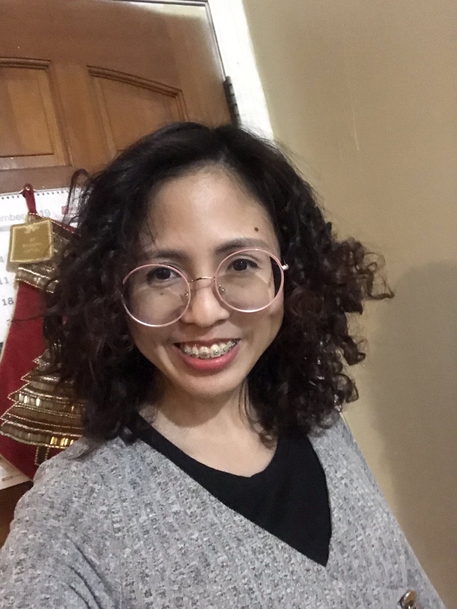 plualism's tweet photo. Panahon na ba para ibalik ang pancit canton hair? https://t.co/VCRh1mHDz2