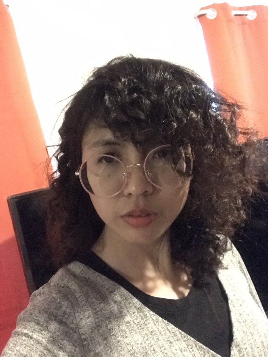 plualism's tweet photo. Panahon na ba para ibalik ang pancit canton hair? https://t.co/VCRh1mHDz2