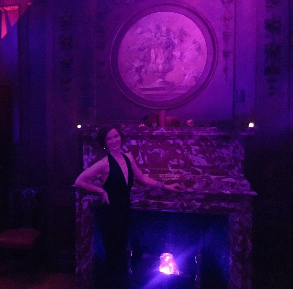 positively_kate's tweet photo. #Feelingclassy w @jtente727 at the #nutcrackercocktailfete 🌲❄️🥂
#dressup #datenight #classy #foreverdate #nutcracker #creativity #arts #immersivetheatre #holidays #ues https://t.co/HcTXee5vg4