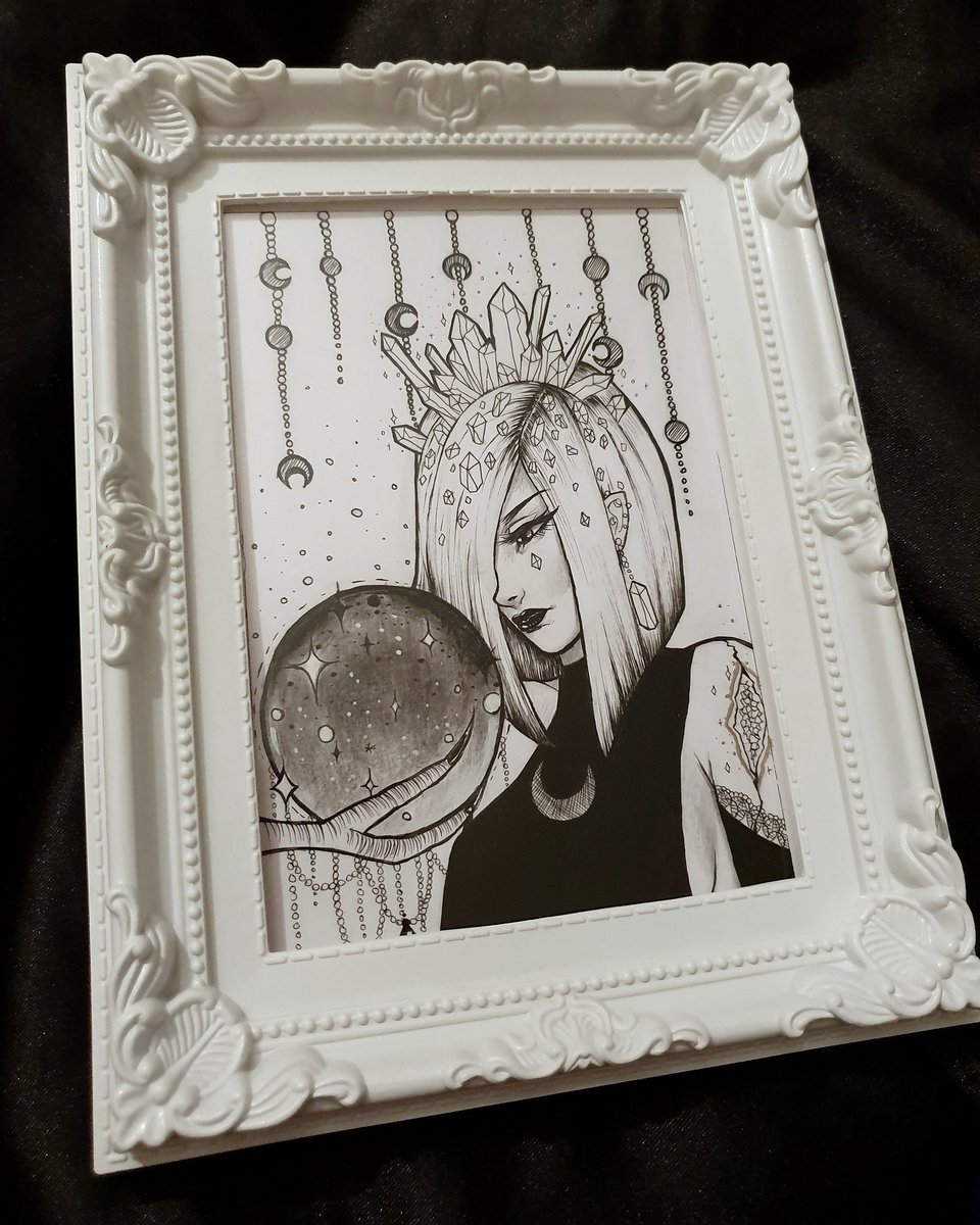 Pockycatcat's tweet photo. A couple ink drawings from October!

#inktober #imverylate https://t.co/yONGTYmVtB