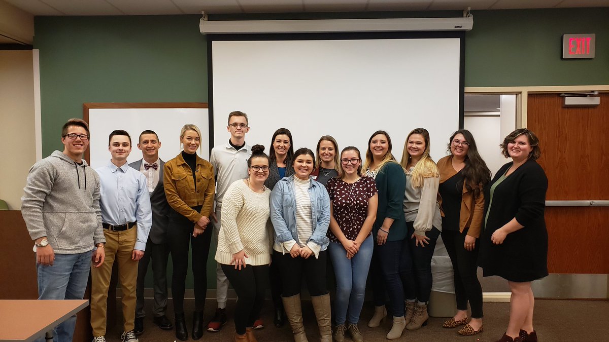 knmtweets's tweet photo. Capped off a great day of campus visits with the Gen Ed and Education Capstone student portfolio presentations at @IvyLburgBville hosted by @RechtinLeighann and @ampurcell15. Three new jobs plus transfer plans all around. So proud of these students and their faculty &amp; mentors. https://t.co/G6WyQNWbAd