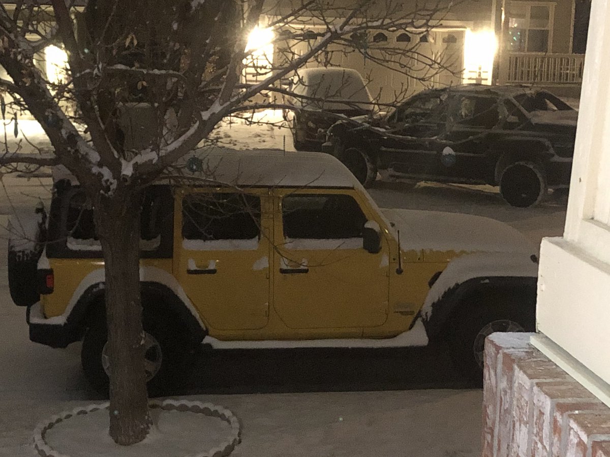 jkjeepluv's tweet photo. I've been off a few years, since I had to sell Crush.  We moved to Colorado, and I finally have a new Jeep!!  Waiting for the right name to mesh with her.  Rubbing boards are the only add so far... https://t.co/2y9fyaujar