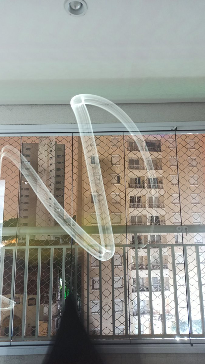 isistomie's tweet photo. Eu comprei um celular que tem modo manual. Agora só falta aprender a ajustar os baguios todos aaaaaaaaaa
#xiaominote8pro #xiaomi https://t.co/WJj6PTvuLX