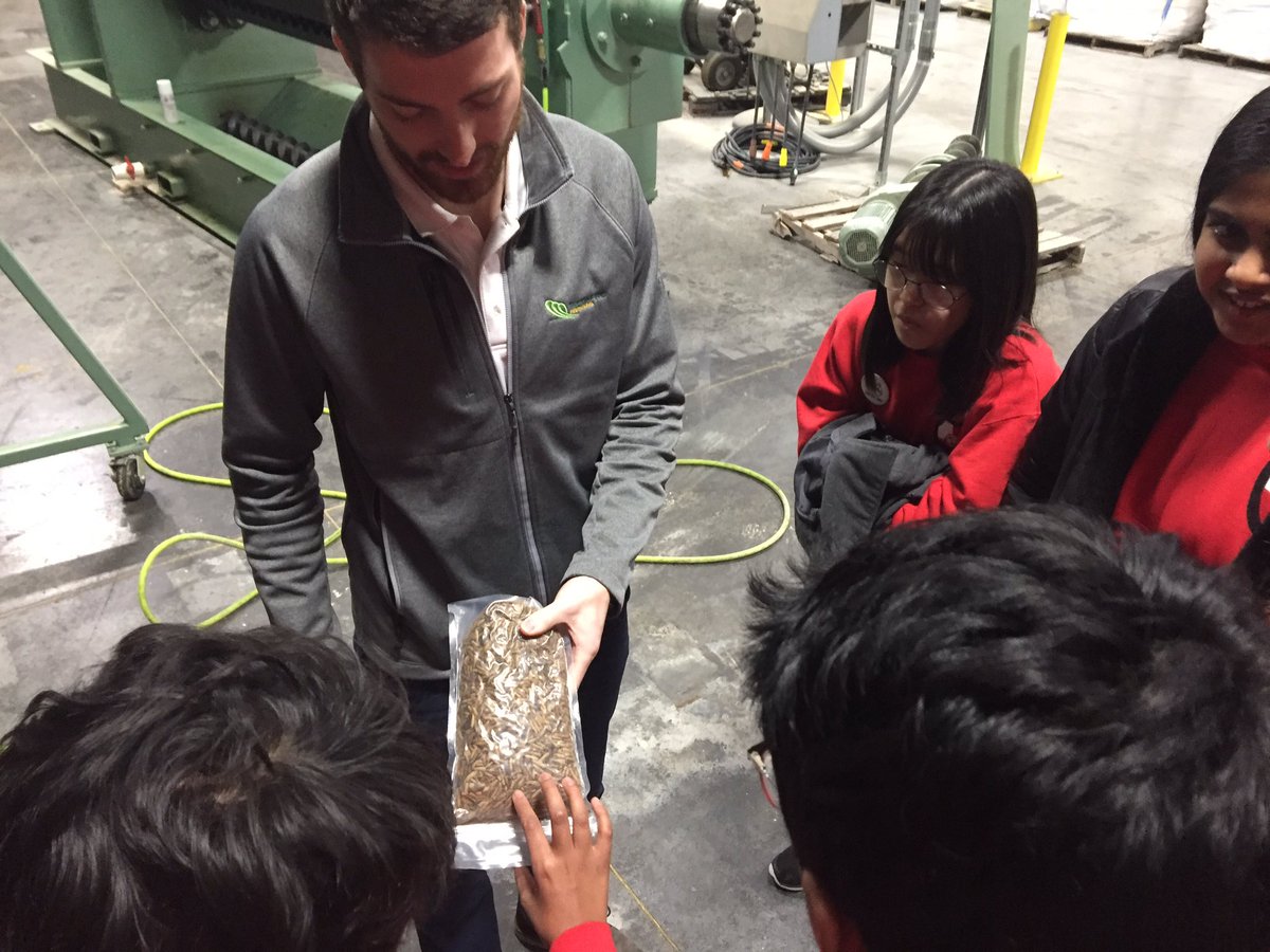 strangerbotsftc6103 tweet media