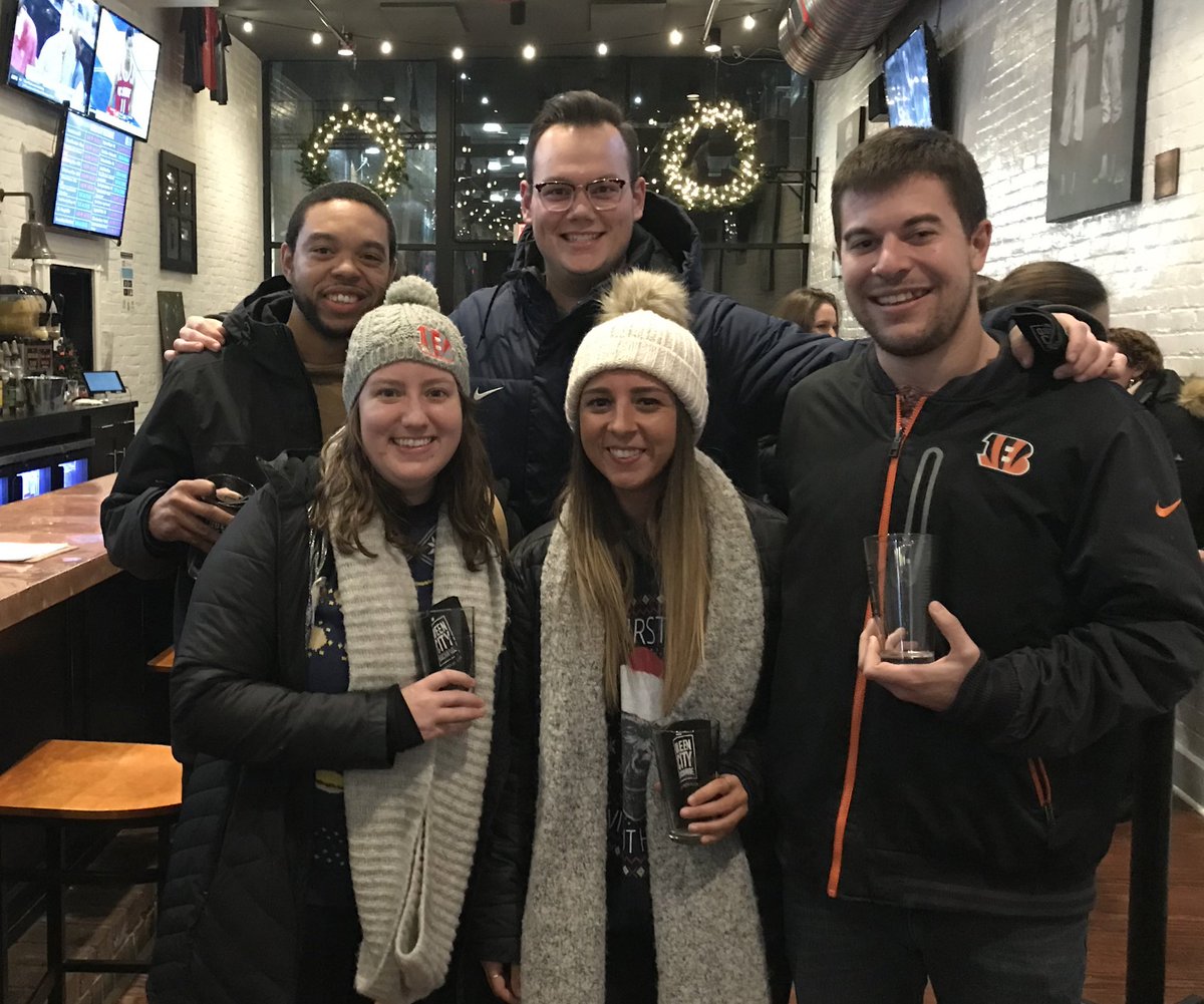 mc_hanner29's tweet photo. Guys, we placed in finish the Christmas lyrics trivia and I am so happy 😭 https://t.co/2lhPJBkAWH